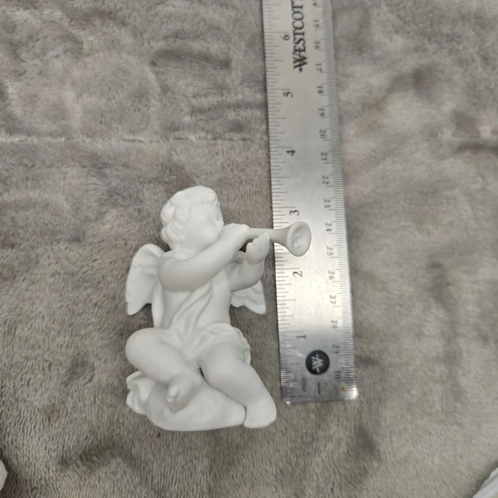 Avon Nativity Collectibles The Cherub Porcelain Figurine 1989 White Bisque Angel